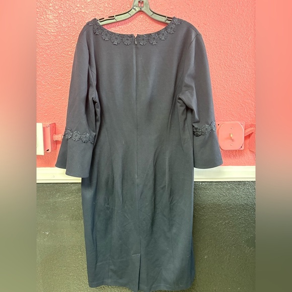 Talbots Blue V-Neck Sheath Dress with 3/4 Bell Sleeves - Picture 6 of 8